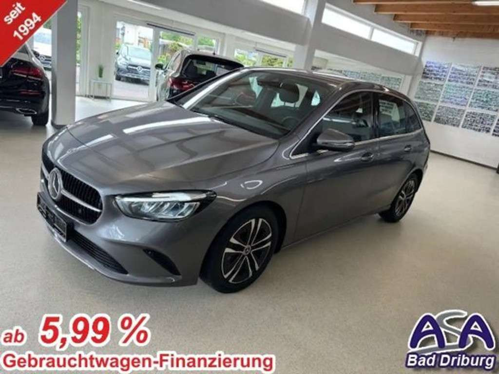 Mercedes-Benz B-Klasse 2024 Benzine