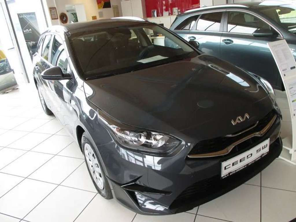 Kia Ceed 2025 Benzine