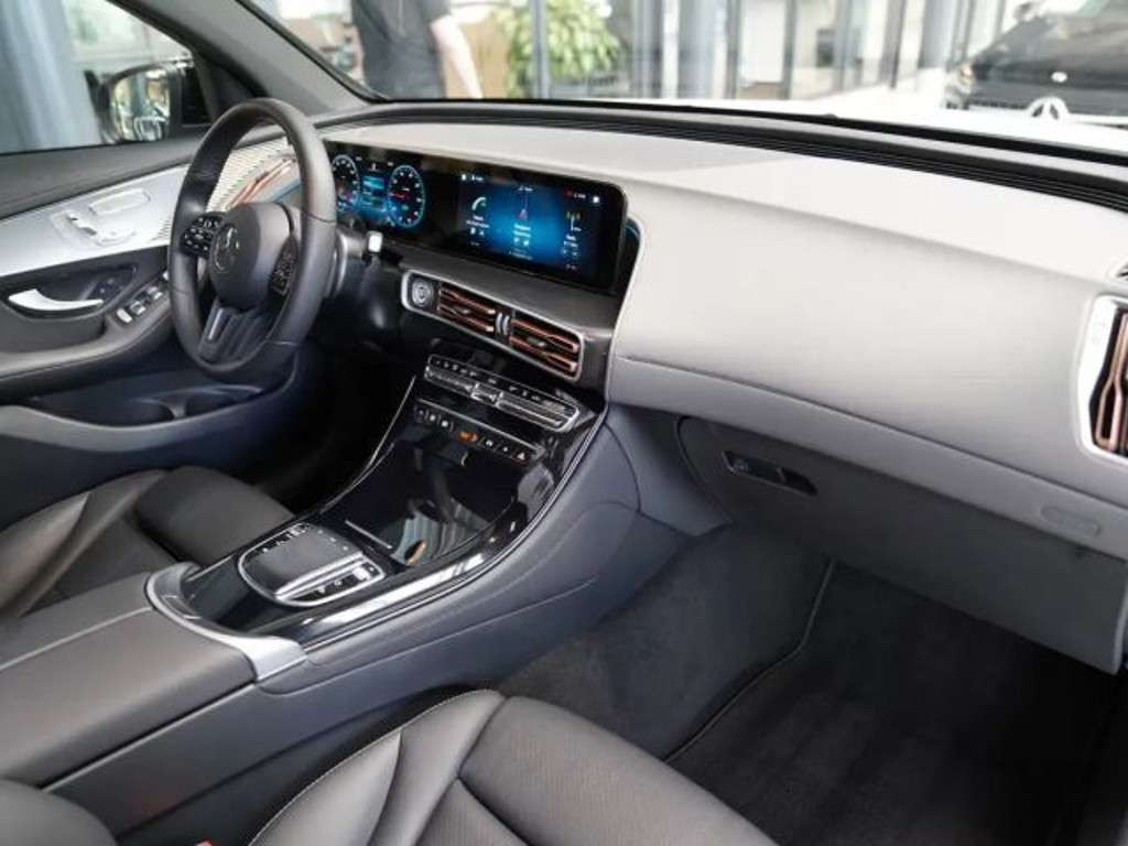 Mercedes-Benz EQC