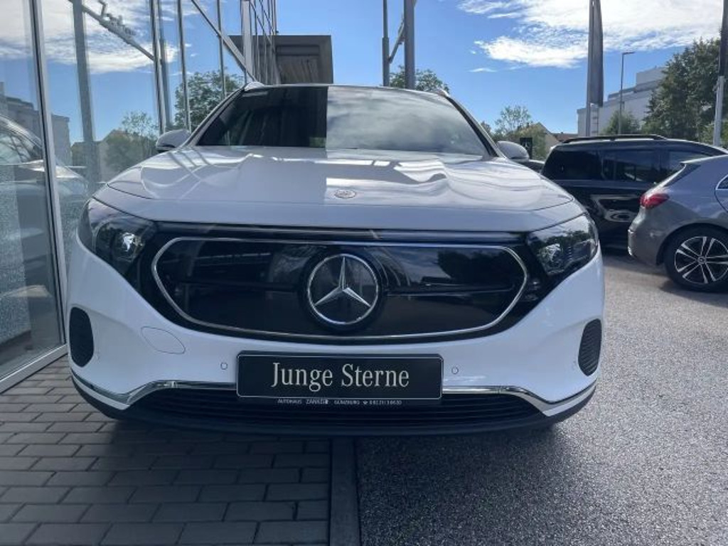 Mercedes-Benz EQA