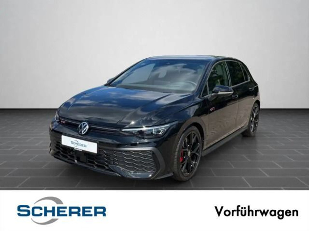 Volkswagen Golf 2025 Benzine