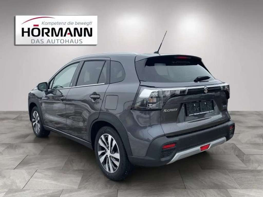 Suzuki S-Cross