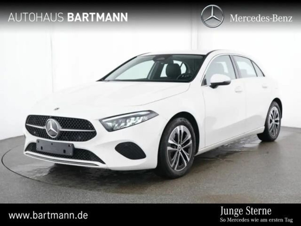 Mercedes-Benz A-Klasse 2024 Benzine