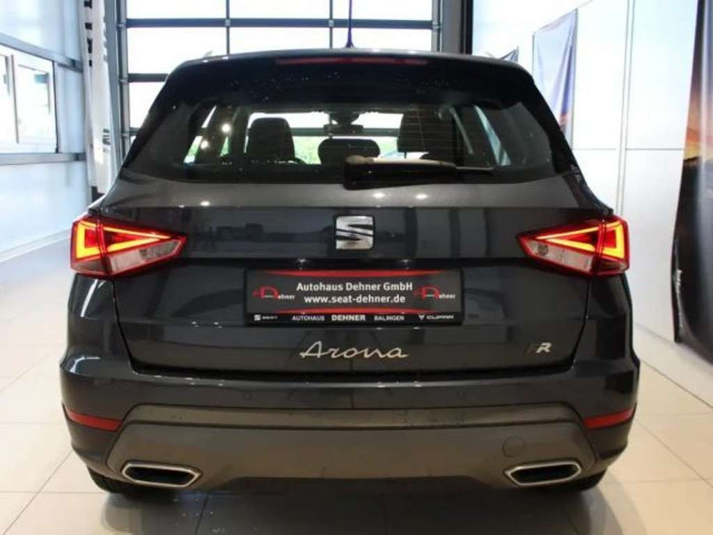 Seat Arona