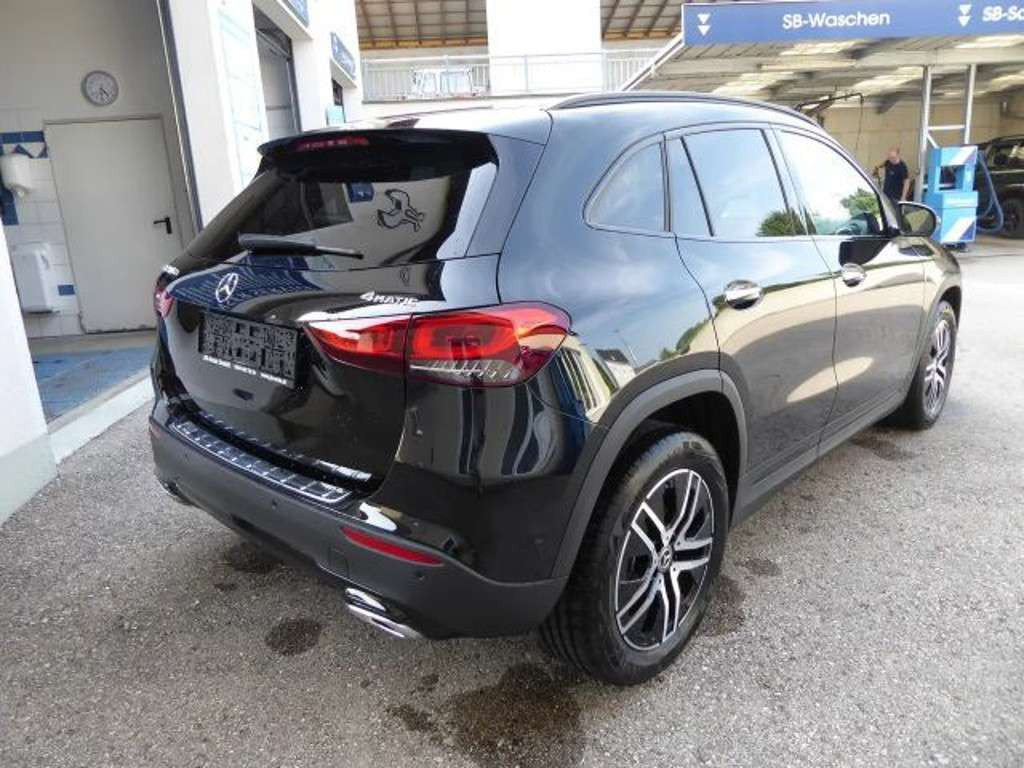 Mercedes-Benz GLA-Klasse