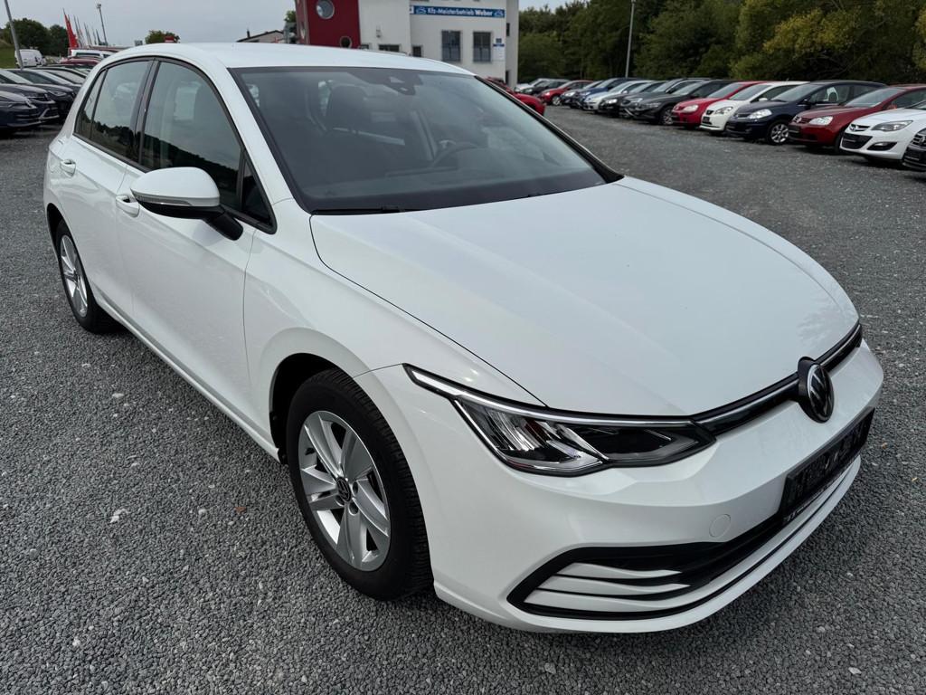Volkswagen Golf 2022 Benzine