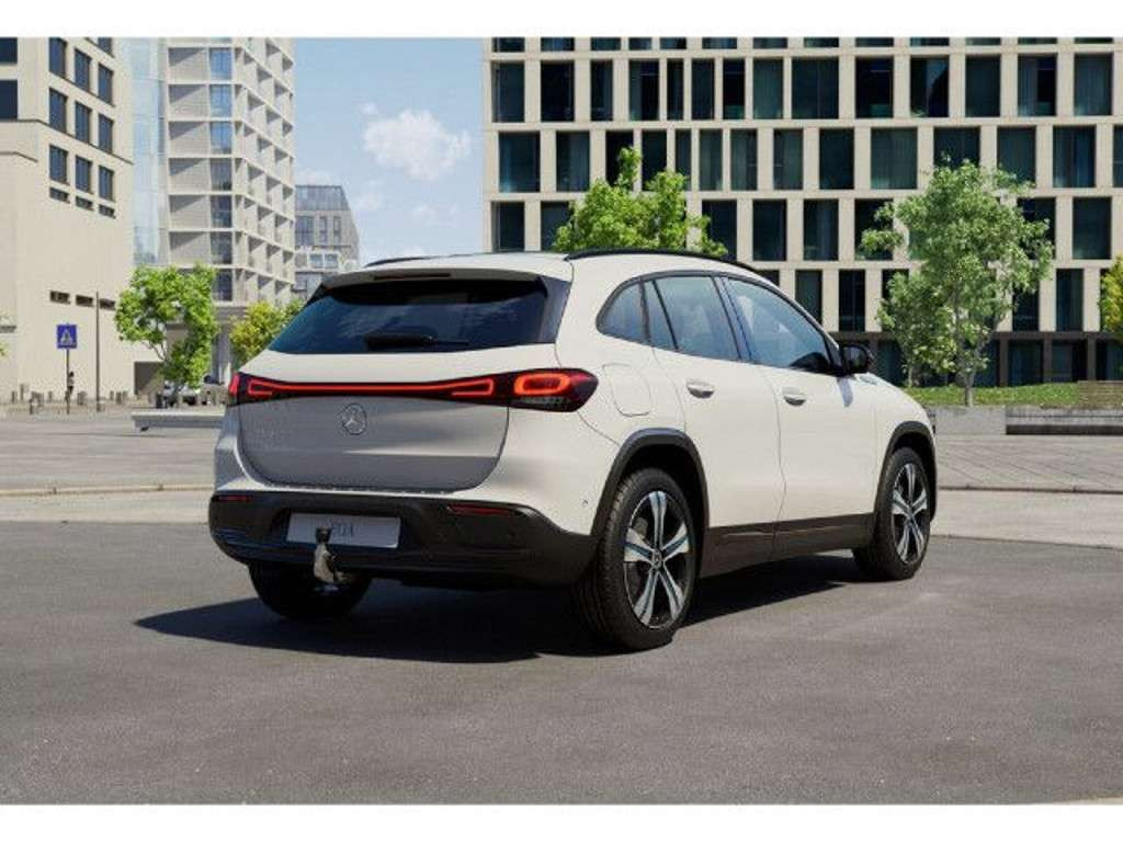 Mercedes-Benz EQA