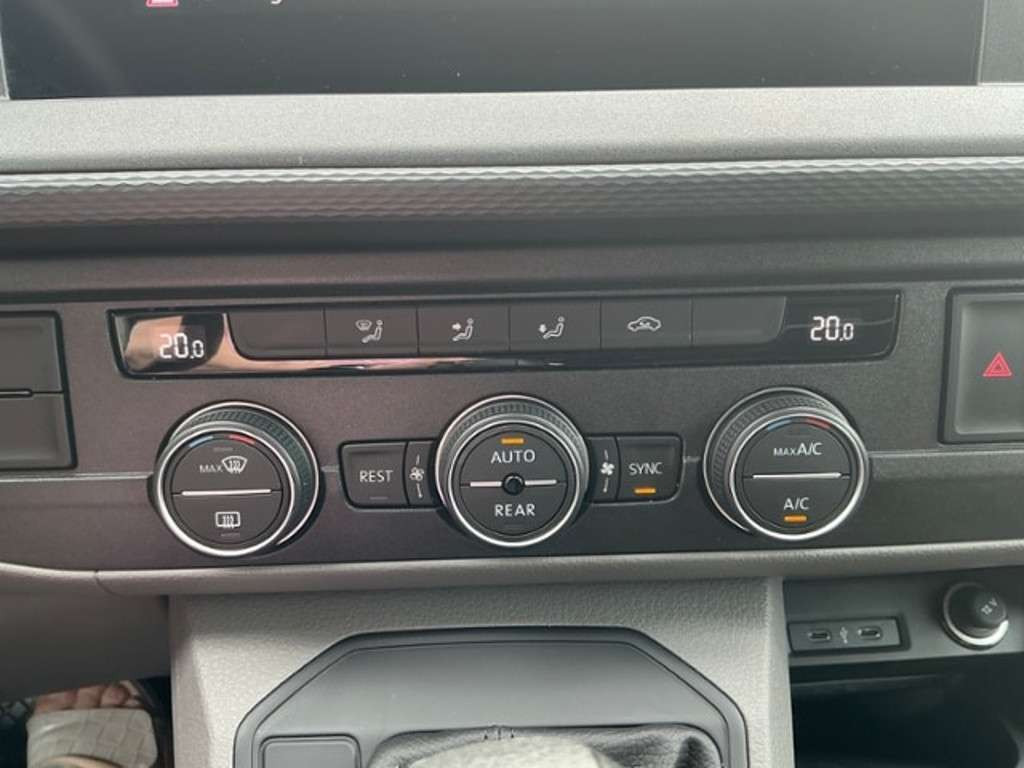 Volkswagen Caravelle