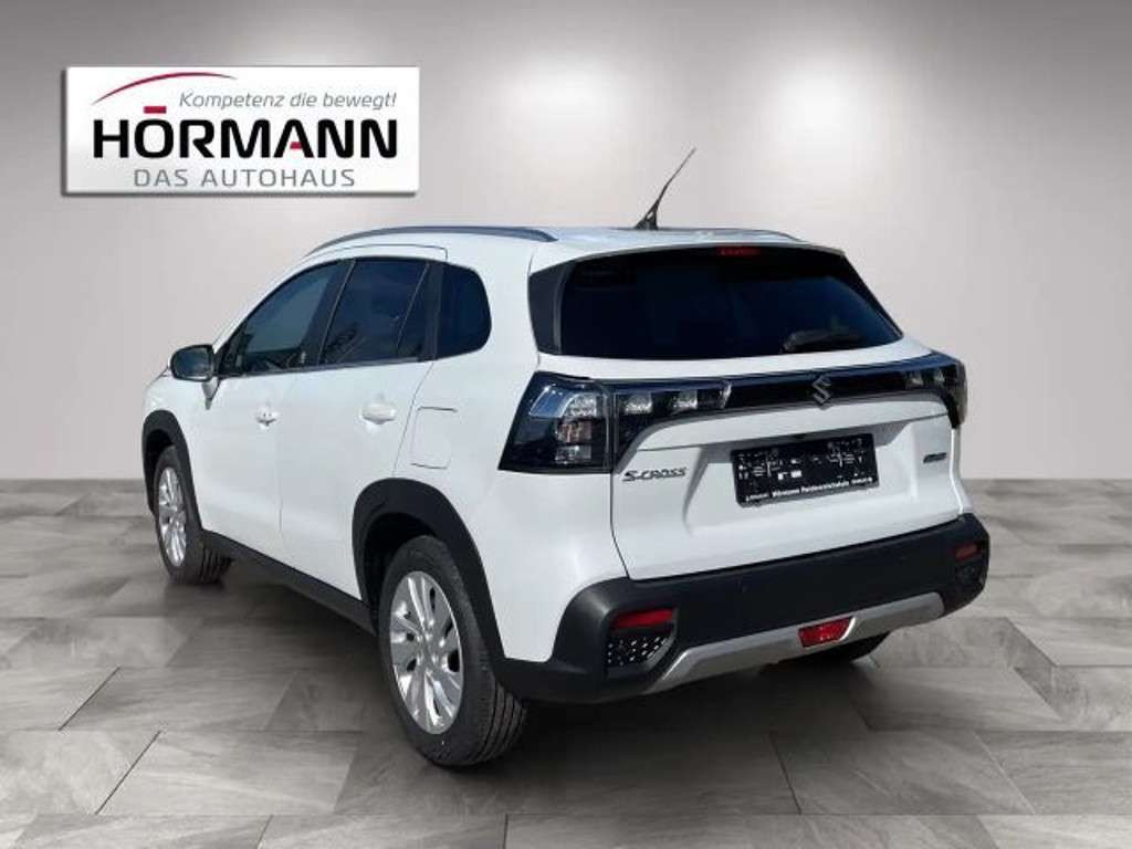 Suzuki S-Cross
