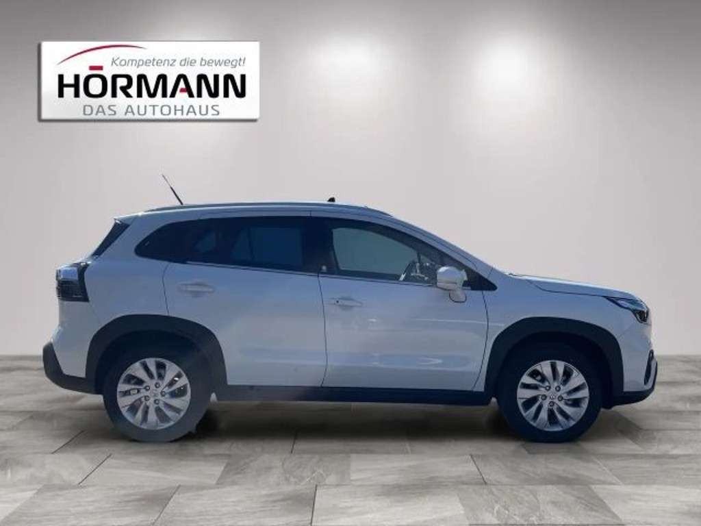 Suzuki S-Cross