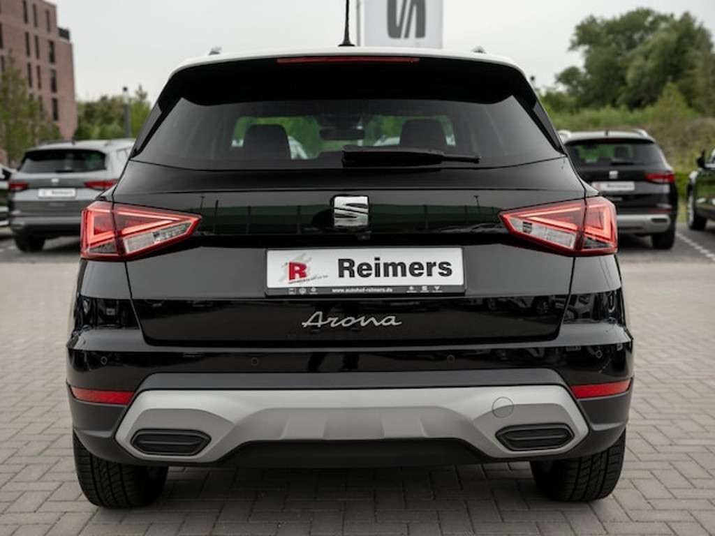 Seat Arona
