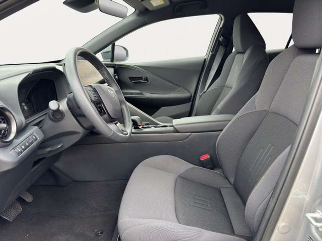 Toyota C-HR 2024 Hybride Benzine