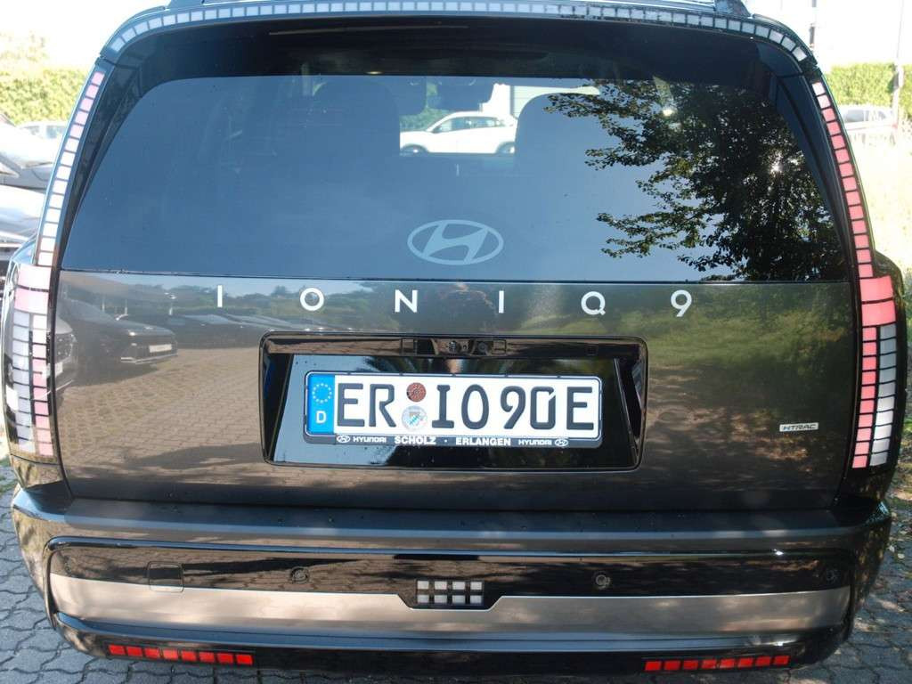 Hyundai IONIQ 9