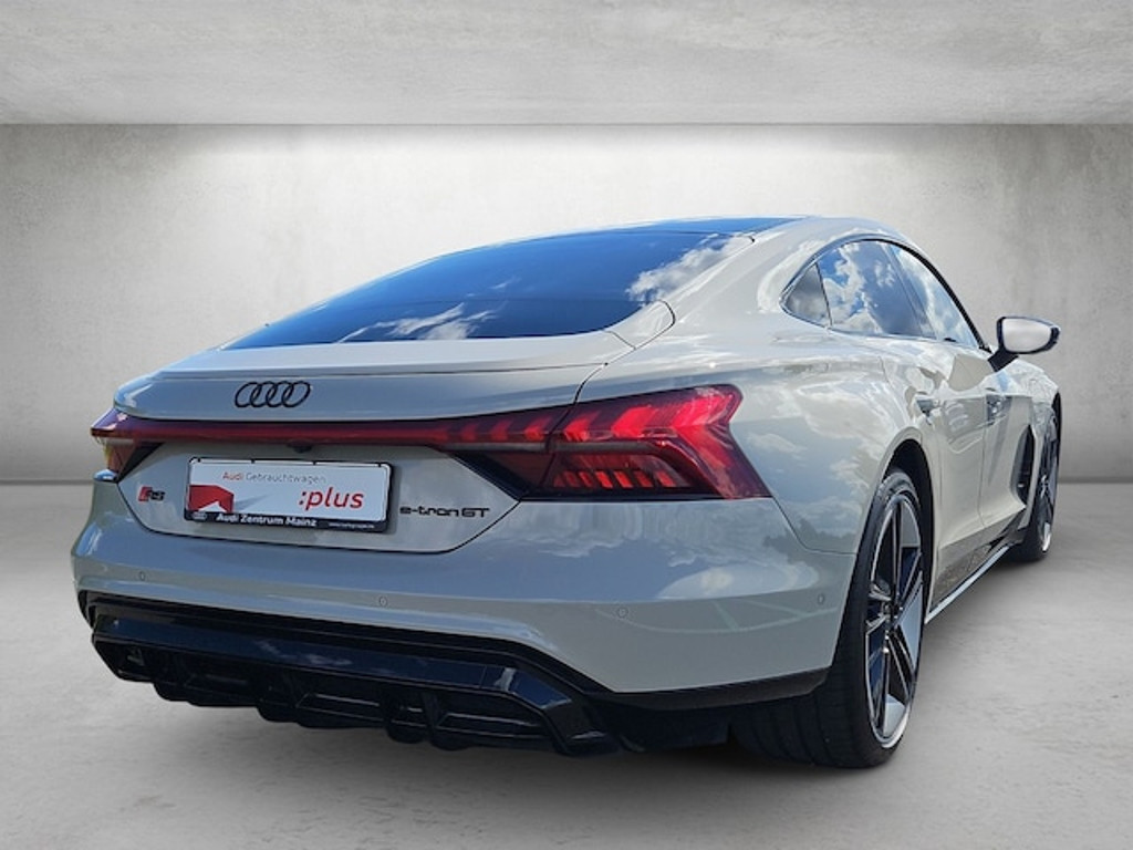 Audi RS e-tron GT