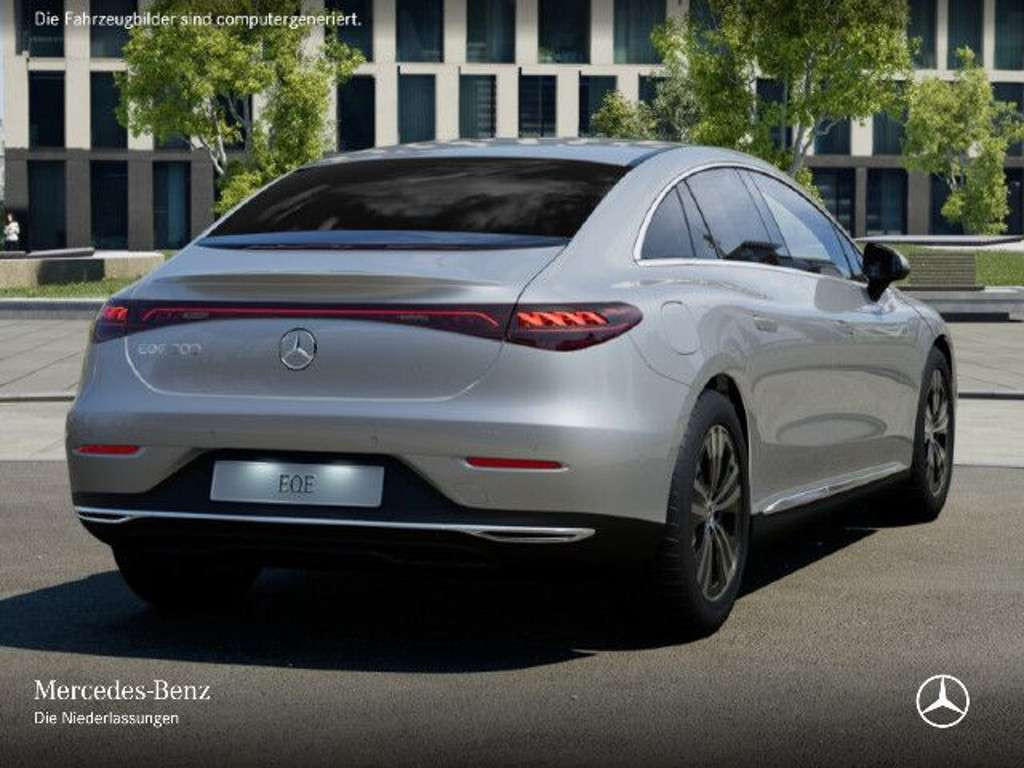 Mercedes-Benz EQE