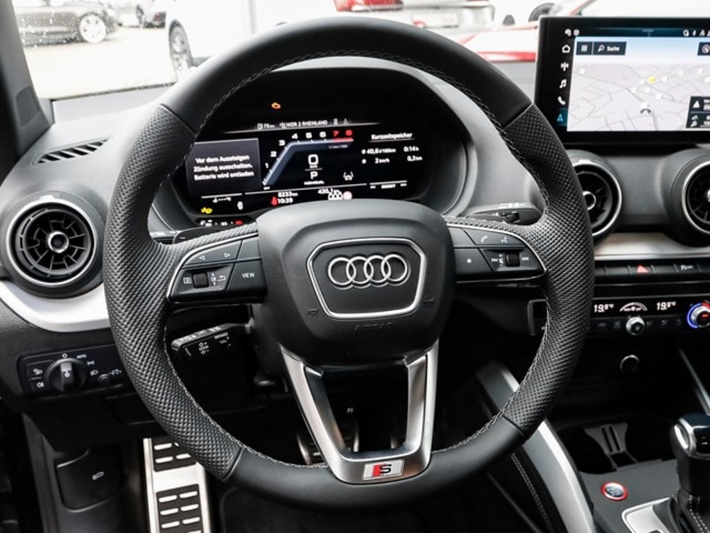 Audi SQ2