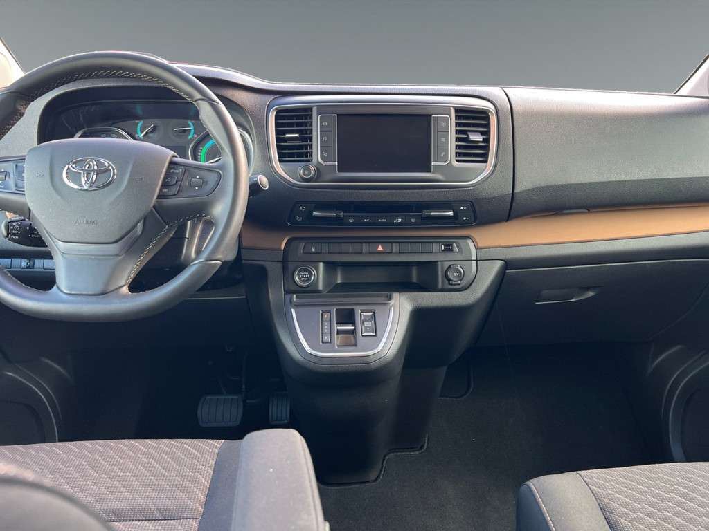 Toyota Proace Verso EV