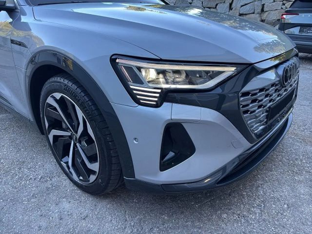 Audi Q8 e-tron