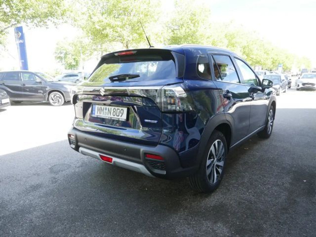 Suzuki S-Cross