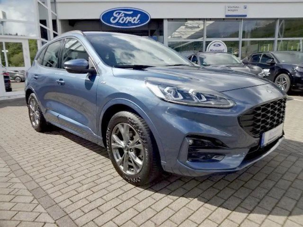 Ford Kuga 2021 Benzine