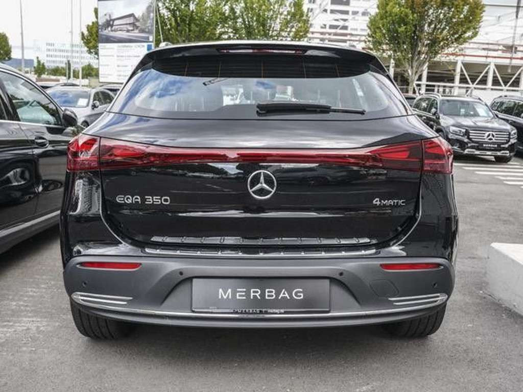 Mercedes-Benz EQA