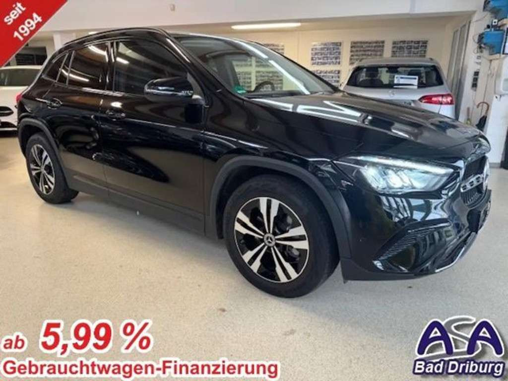 Mercedes-Benz GLA-Klasse 2024 Benzine
