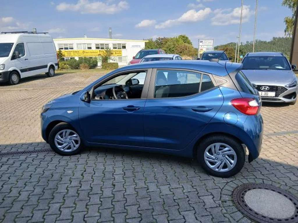 Hyundai i10