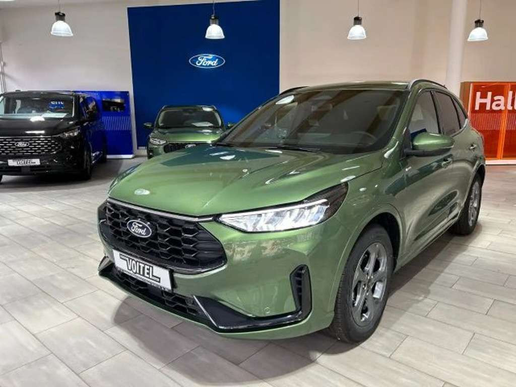 Ford Kuga 2025 Benzine
