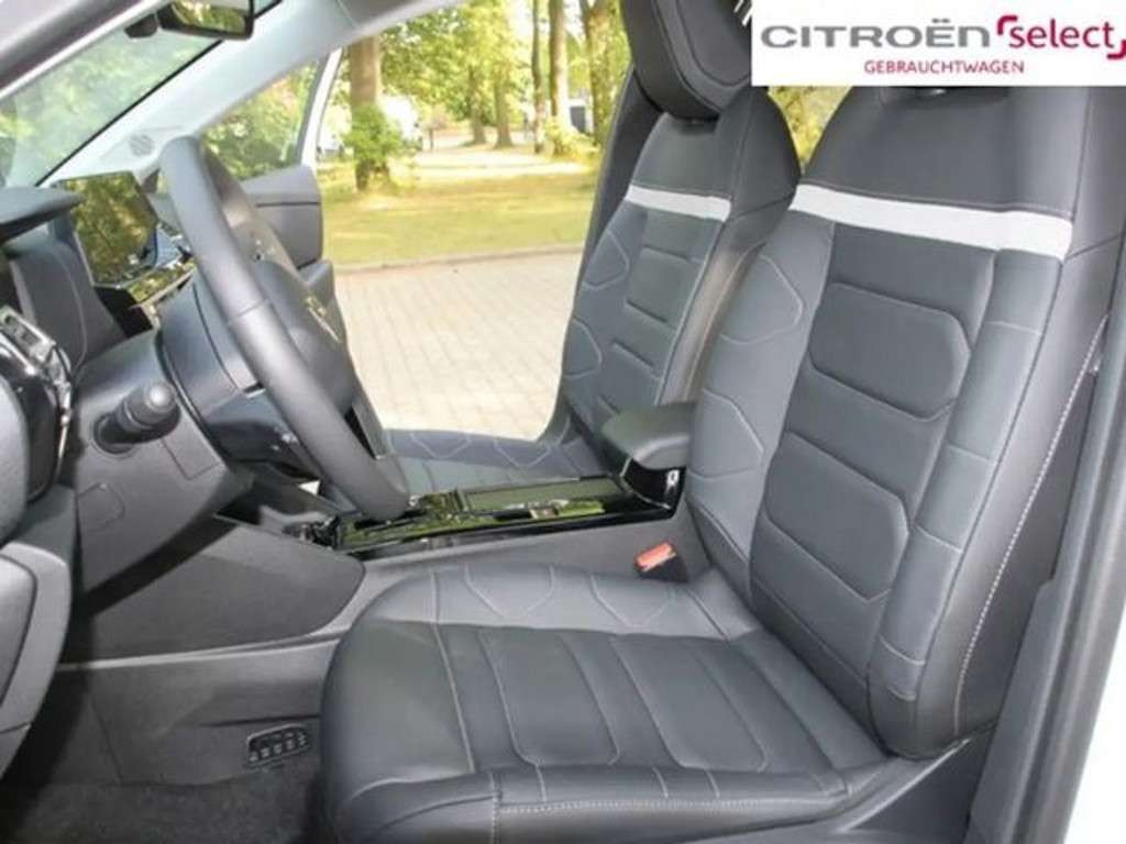 Citroën Ë-C4