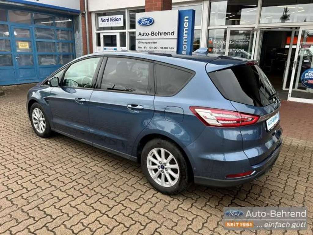 Ford S-Max
