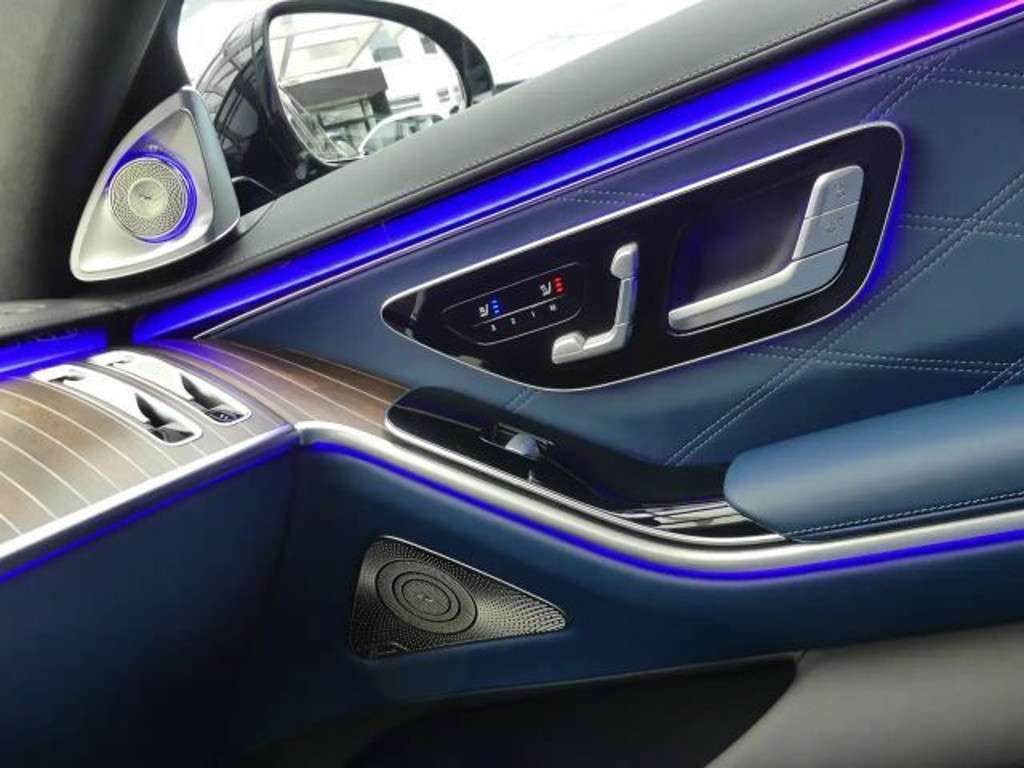 Mercedes-Benz S-Klasse