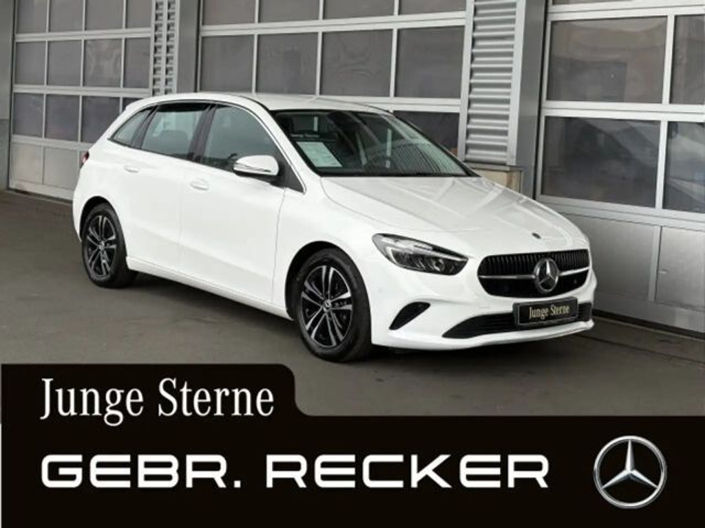 Mercedes-Benz B-Klasse 2024 Benzine