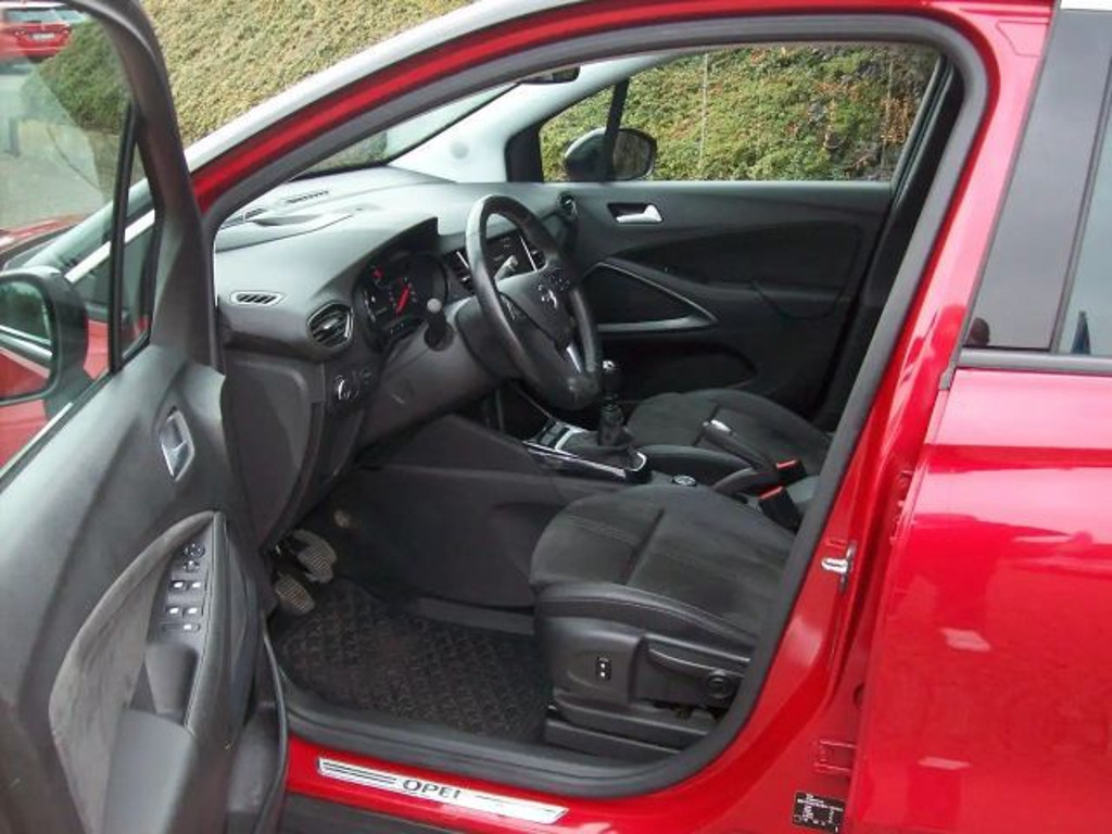Opel Crossland X