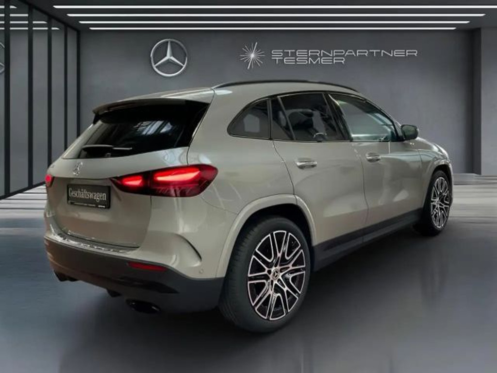 Mercedes-Benz GLA-Klasse
