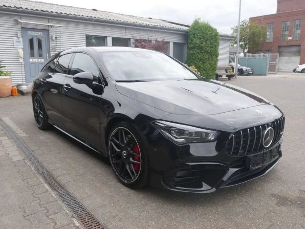 Mercedes-Benz CLA-Klasse 2023 Benzine