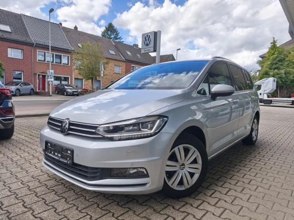 Volkswagen Touran 2024 Benzine