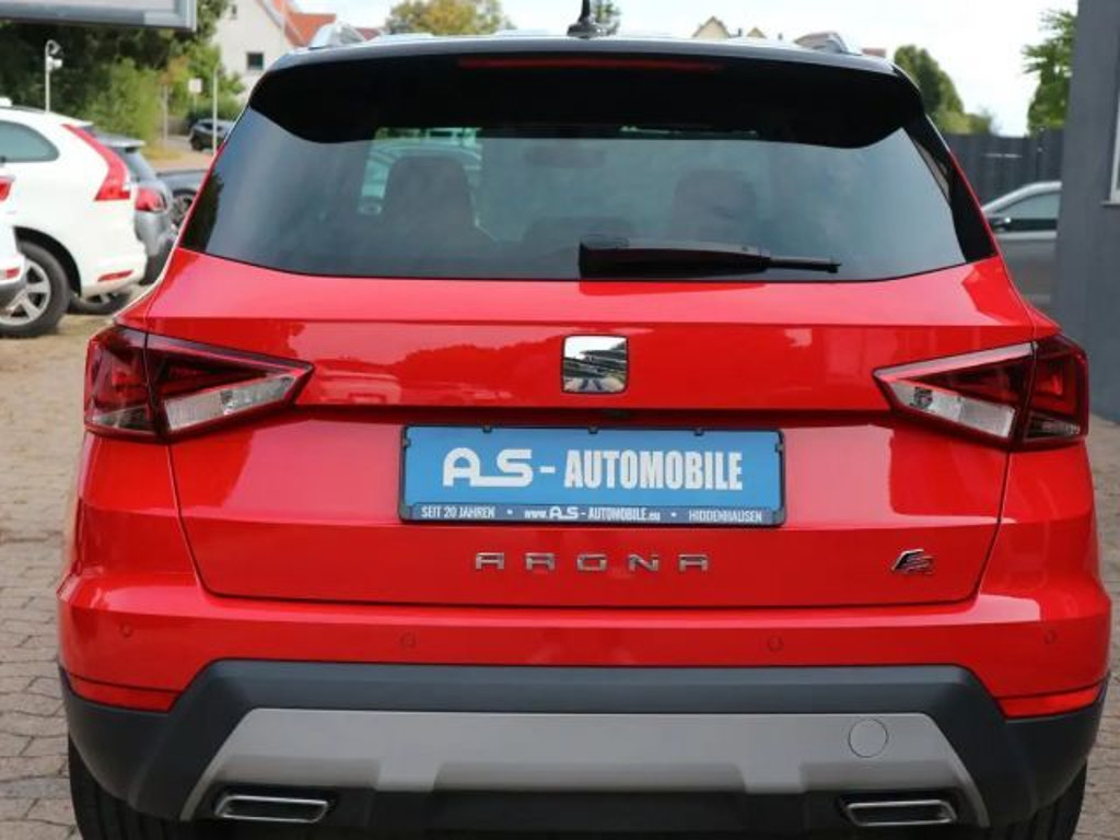 Seat Arona