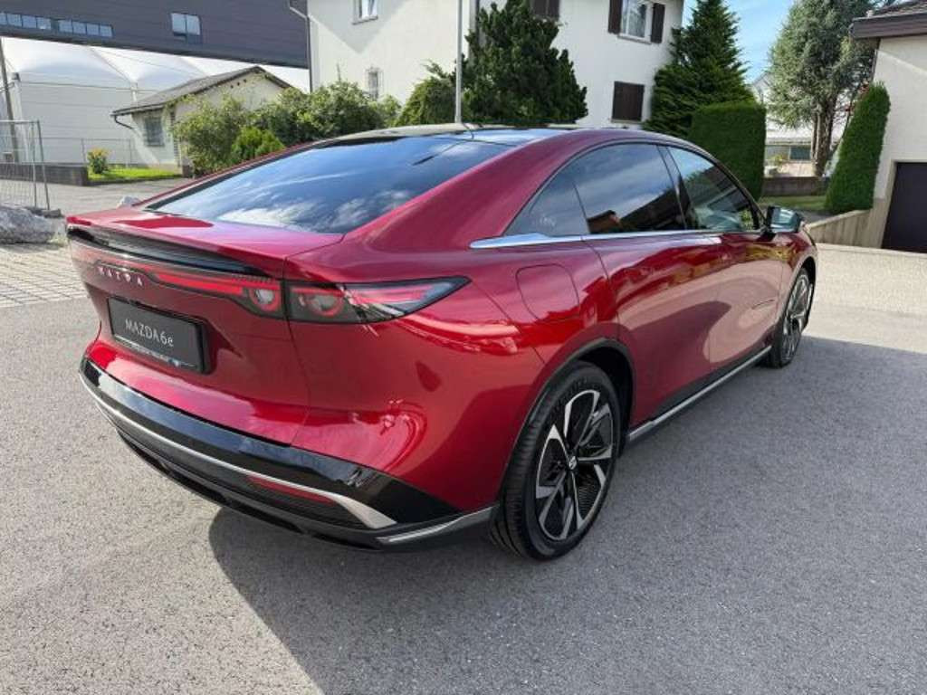 Mazda 6e