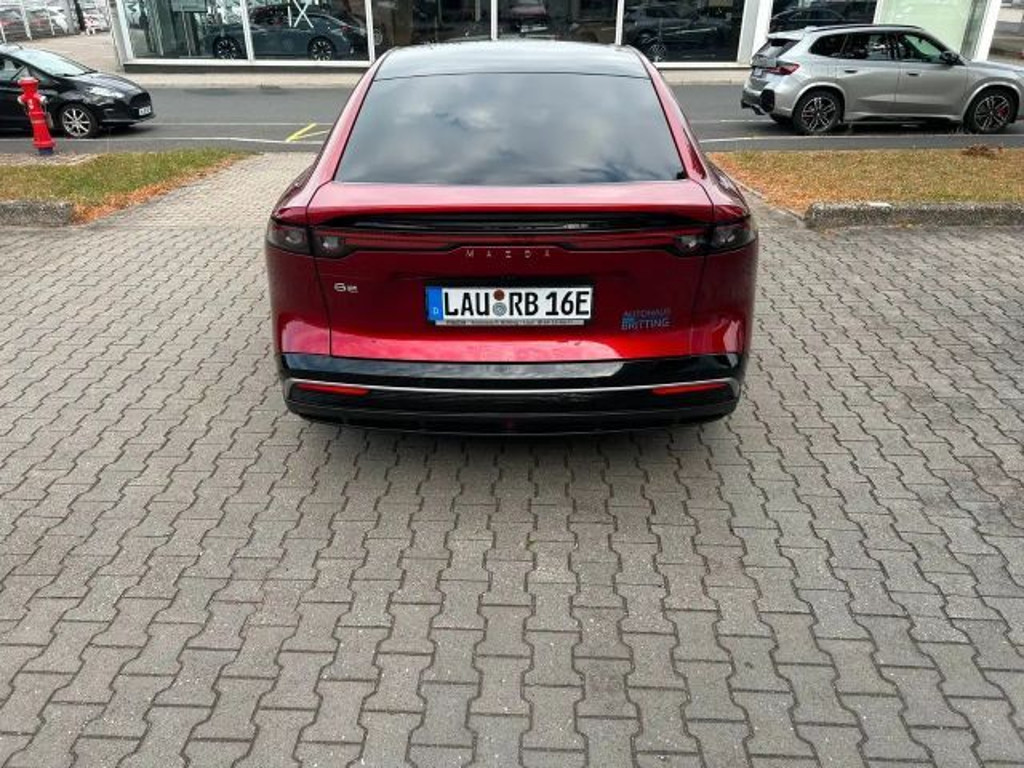 Mazda 6e