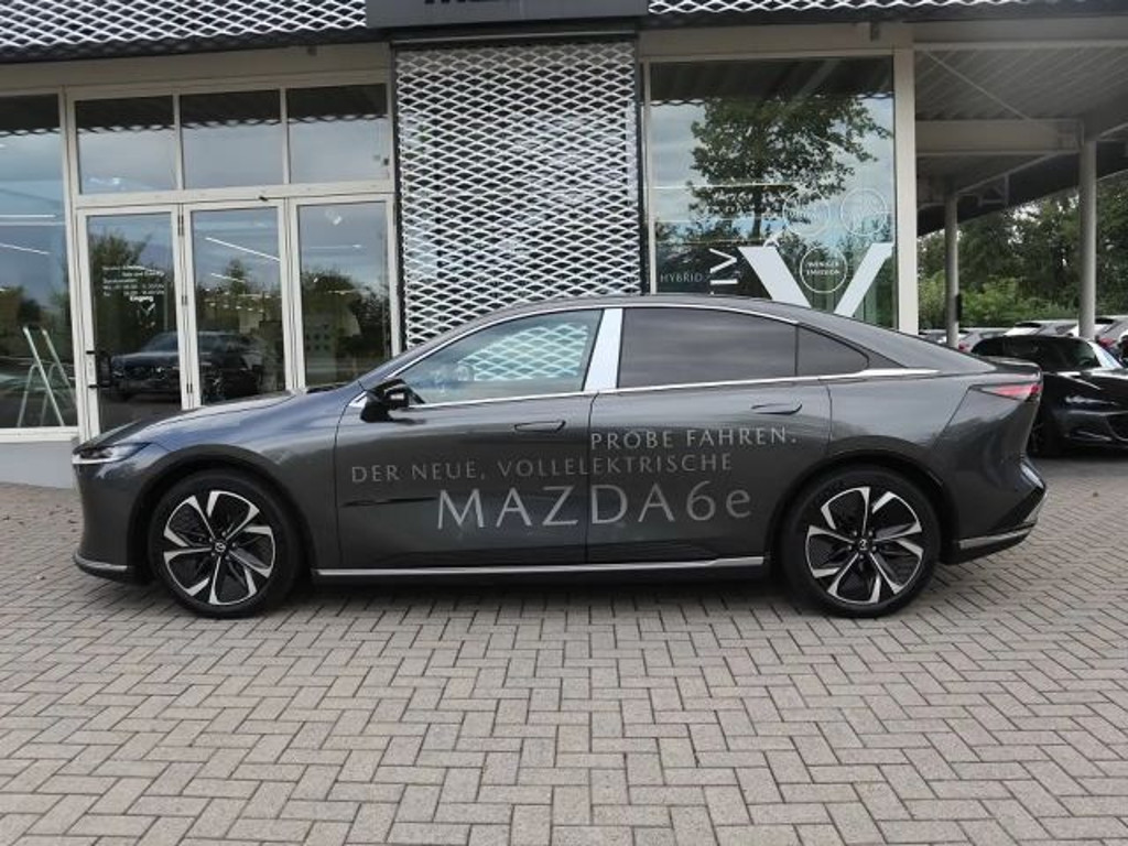 Mazda 6e