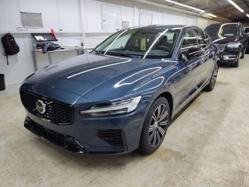 Volvo S60 2024 Hybride Benzine