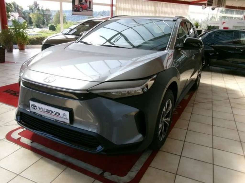 Toyota bZ4X 2025 Elektrisch