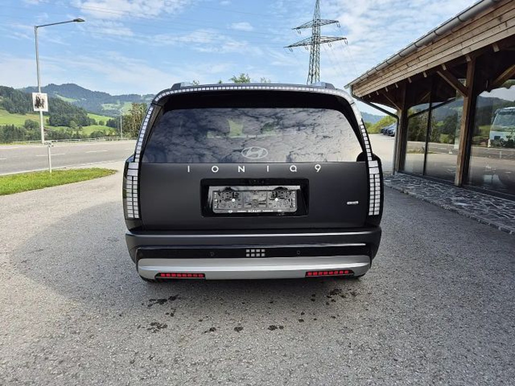 Hyundai IONIQ 9