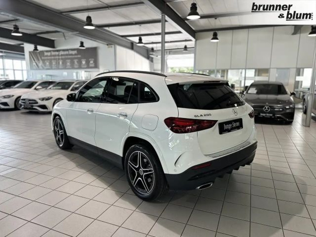 Mercedes-Benz GLA-Klasse