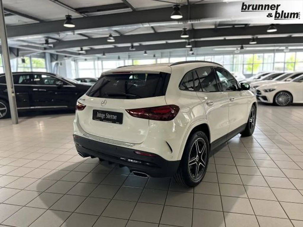 Mercedes-Benz GLA-Klasse