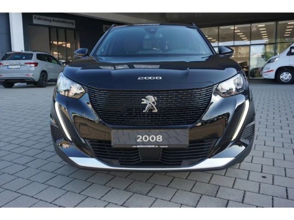 Peugeot e-2008