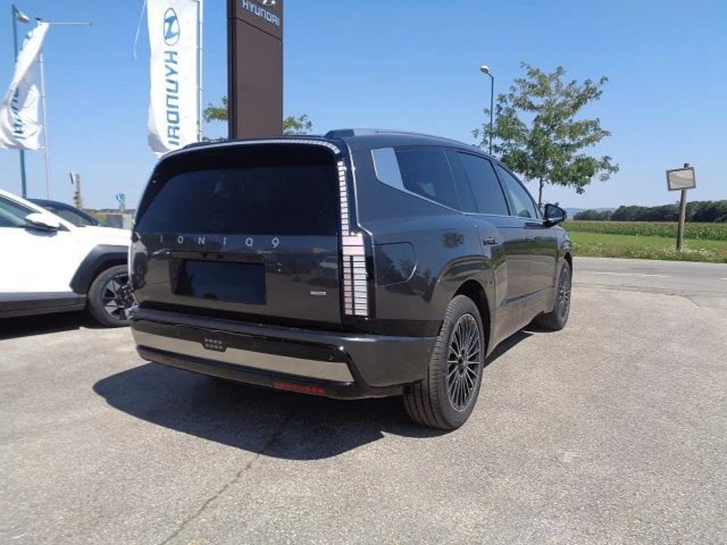Hyundai IONIQ 9