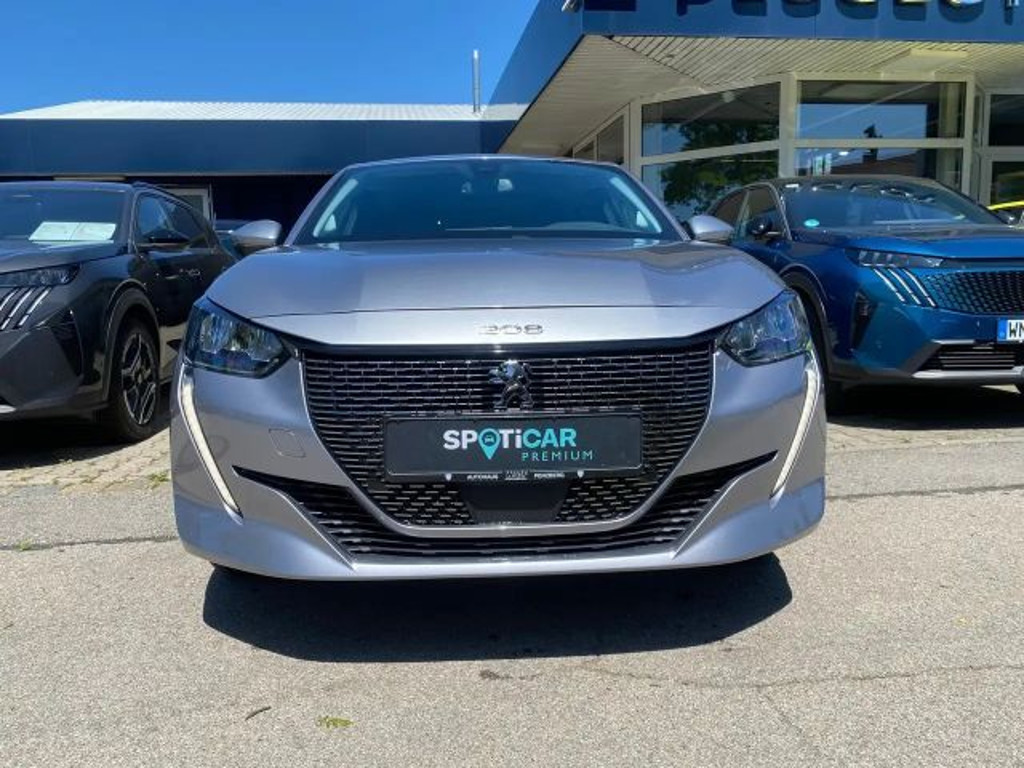 Peugeot e-208