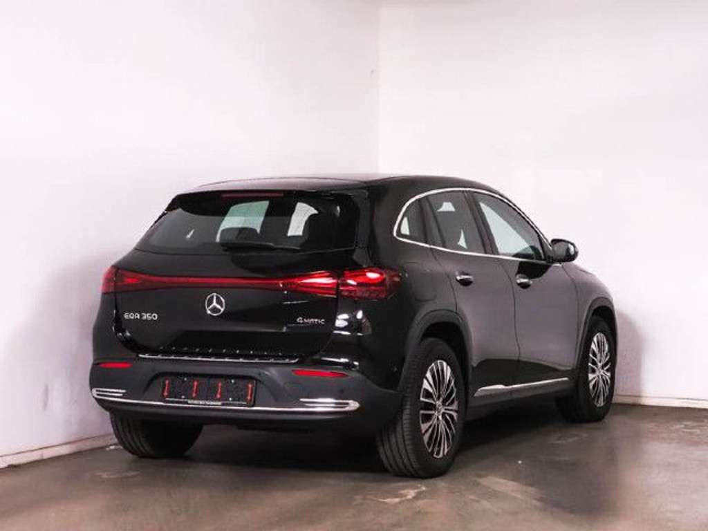 Mercedes-Benz EQA