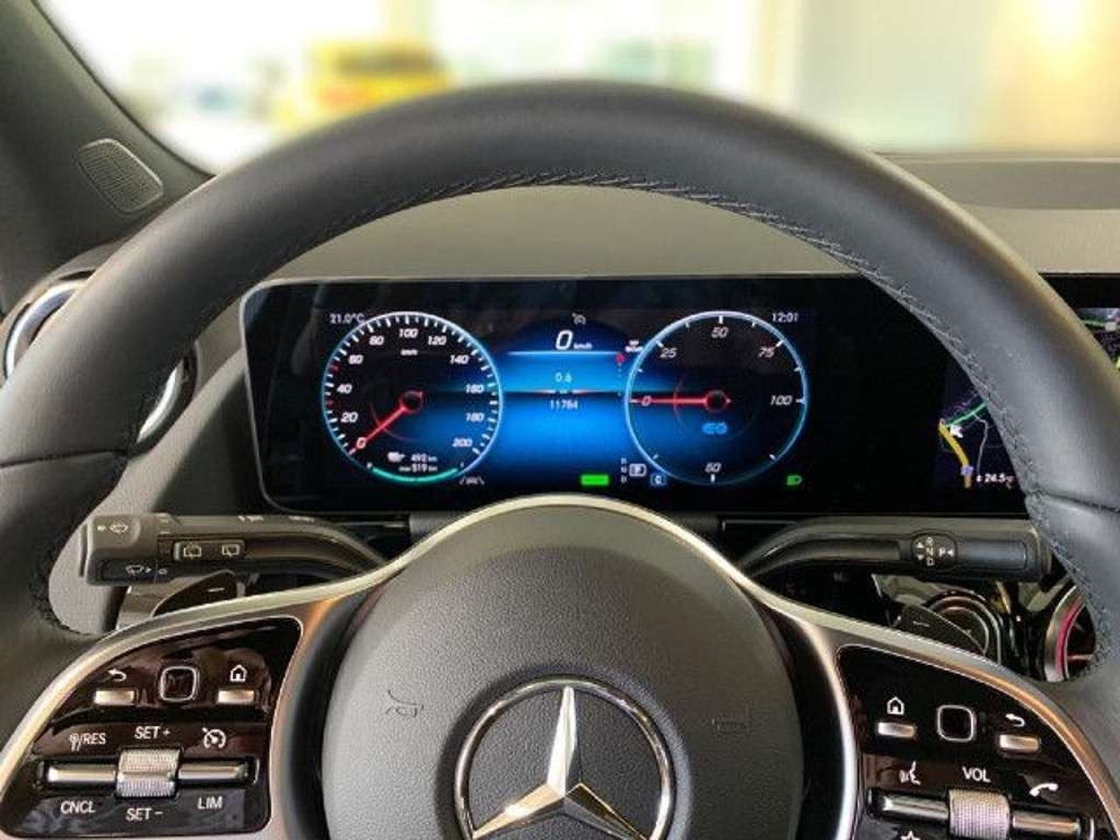 Mercedes-Benz EQA